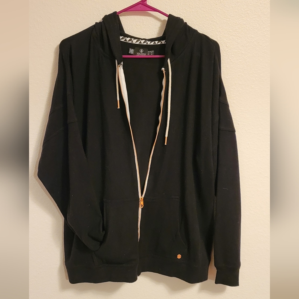 XL/US 12 Volcom Super Soft Zip Up Black Hoodie